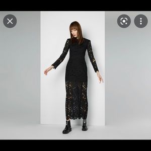 FAME AND PARTNERS Lace Cutout Back Back Gown